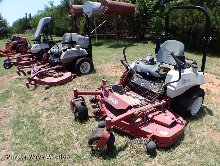 image for item MF9410 (4) ZTR lawn mowers