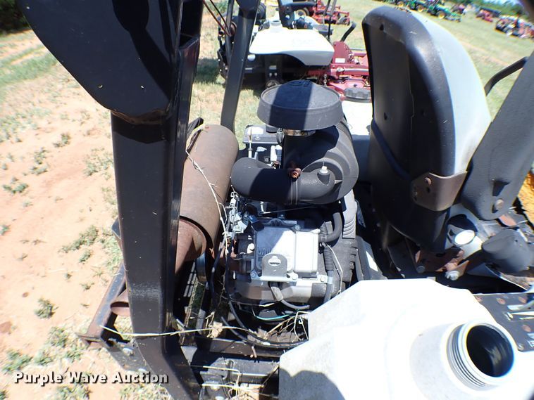 image for item MF9410 (4) ZTR lawn mowers