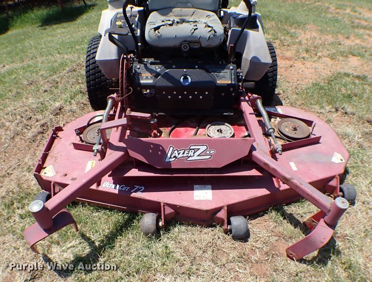 image for item MF9410 (4) ZTR lawn mowers