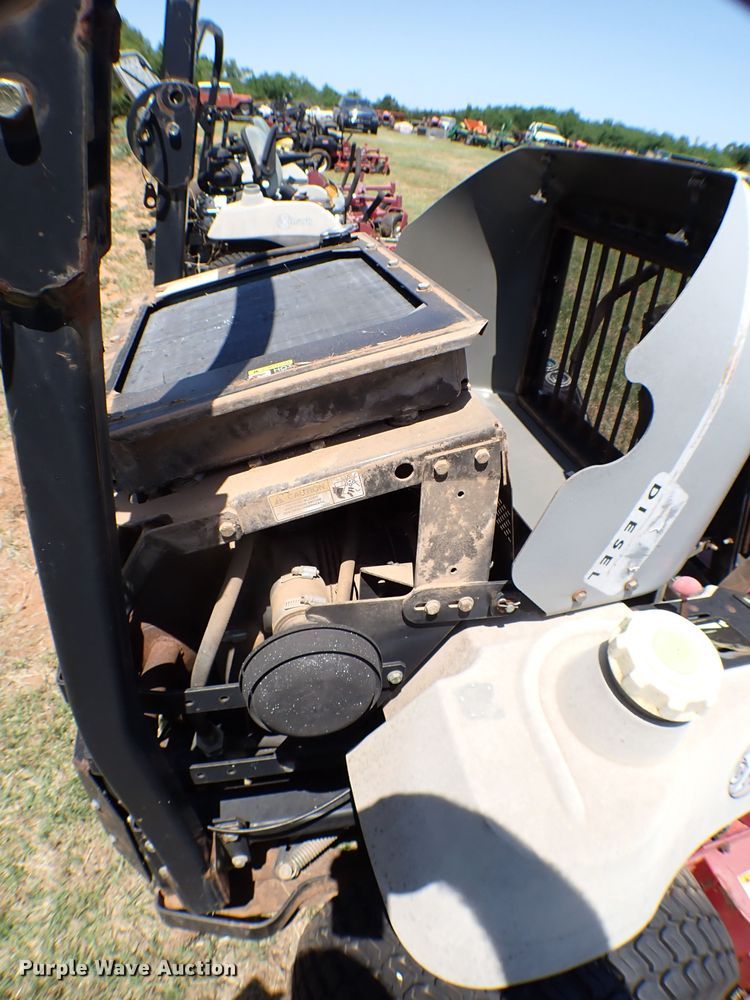 image for item MF9410 (4) ZTR lawn mowers