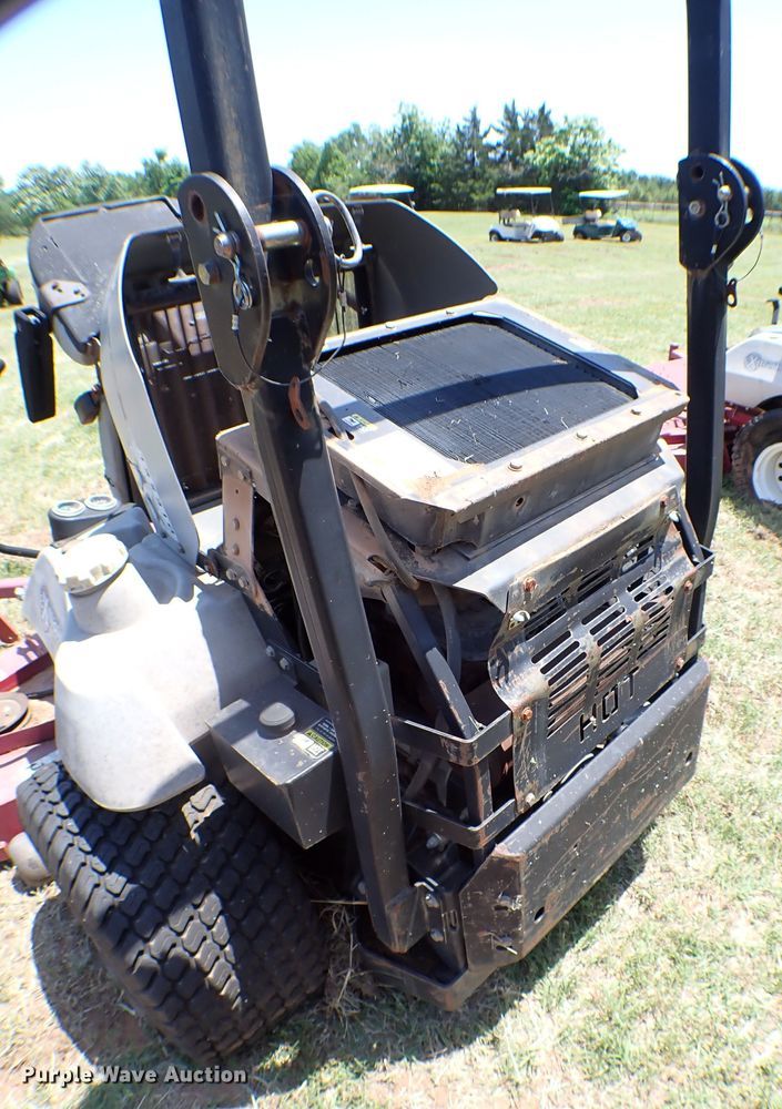 image for item MF9410 (4) ZTR lawn mowers