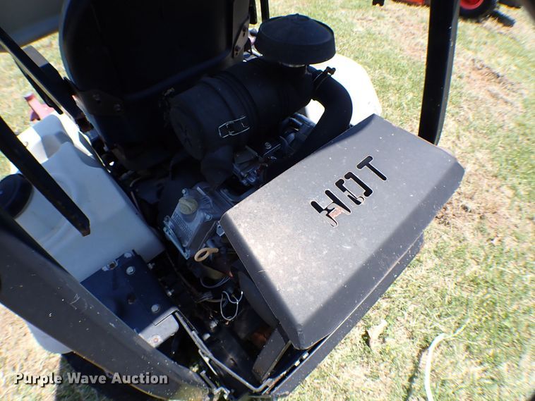 image for item MF9410 (4) ZTR lawn mowers