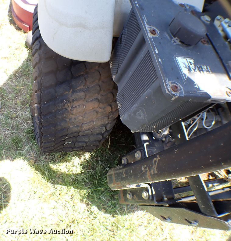 image for item MF9410 (4) ZTR lawn mowers