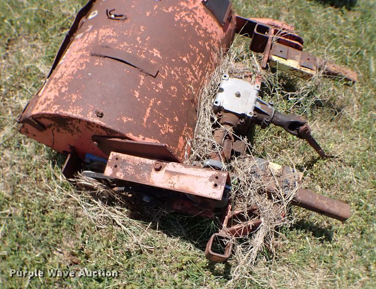 image for item MF9414 (4) lawn mowers