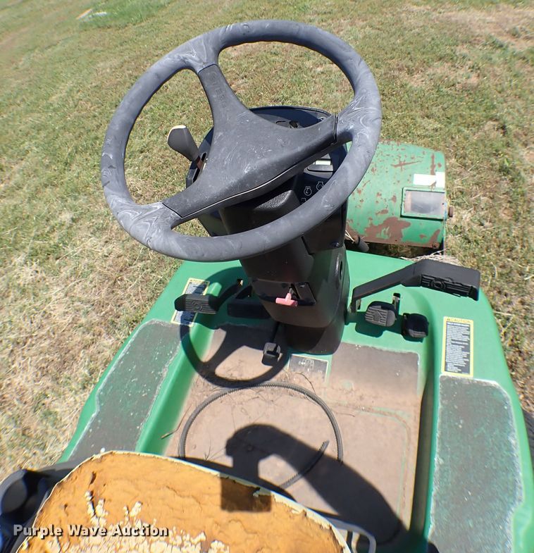 image for item MF9414 (4) lawn mowers