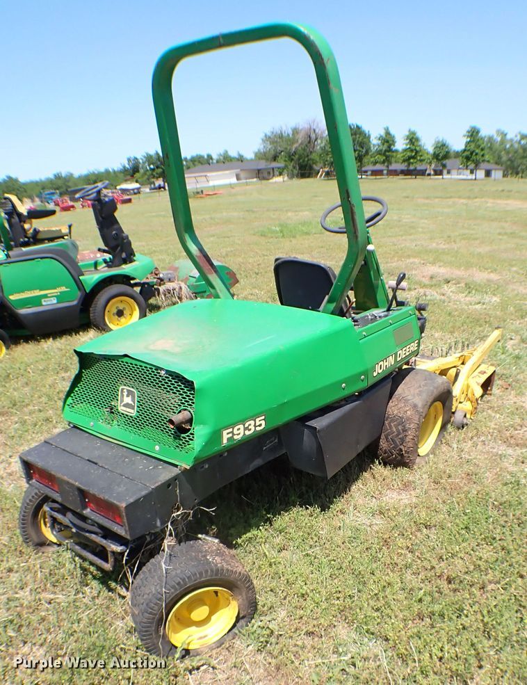 image for item MF9414 (4) lawn mowers