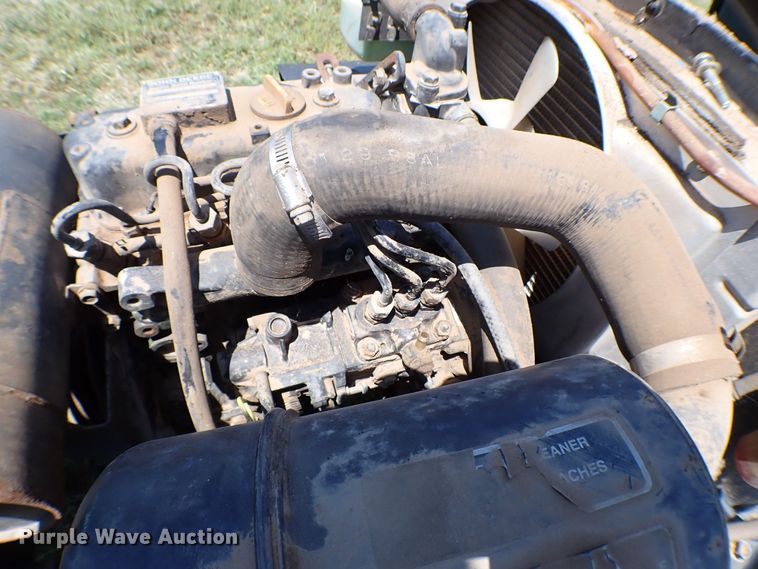 image for item MF9414 (4) lawn mowers