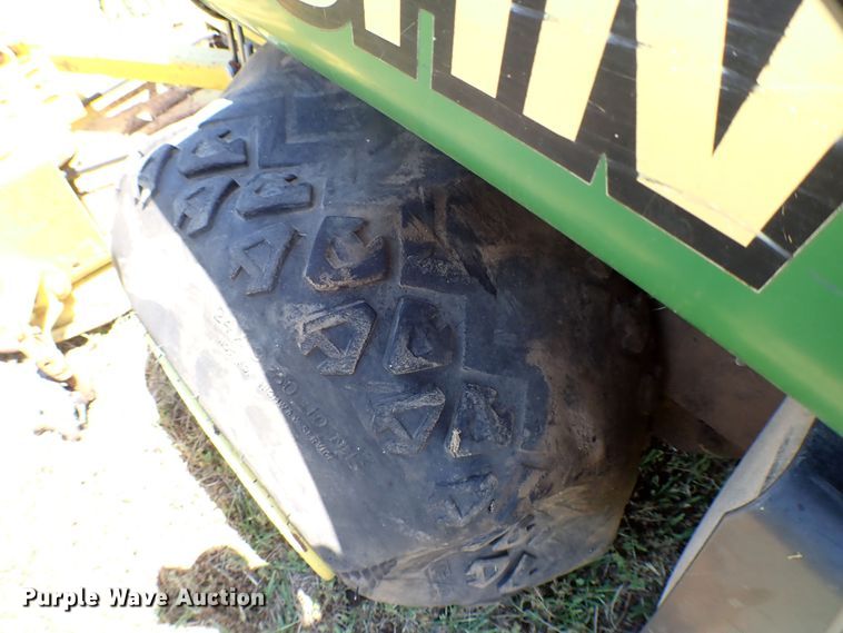 image for item MF9414 (4) lawn mowers