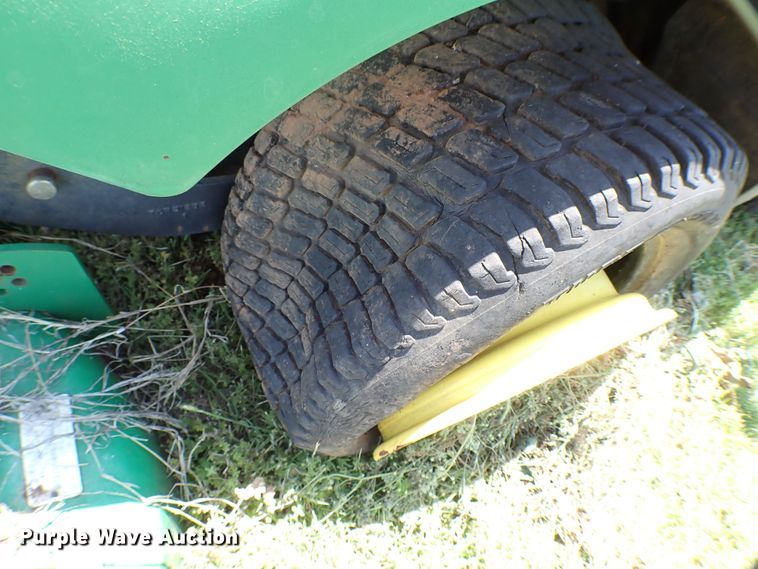 image for item MF9414 (4) lawn mowers