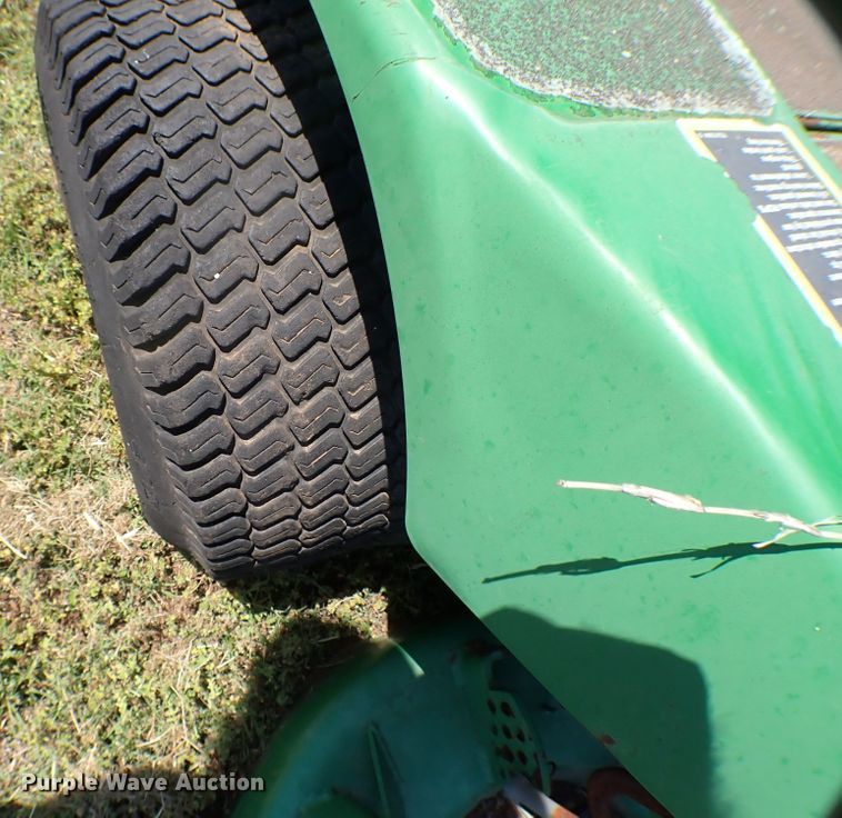 image for item MF9414 (4) lawn mowers