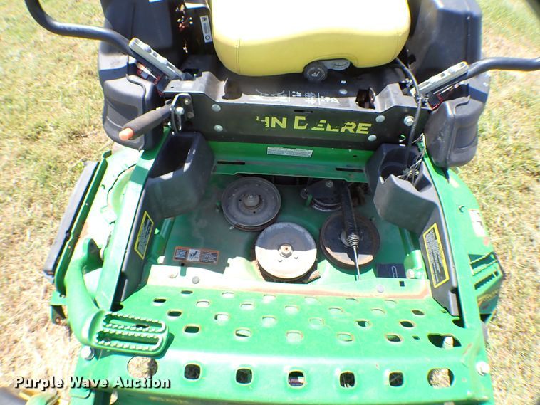 image for item MF9422 John Deere Z930M  ZTR lawn mower