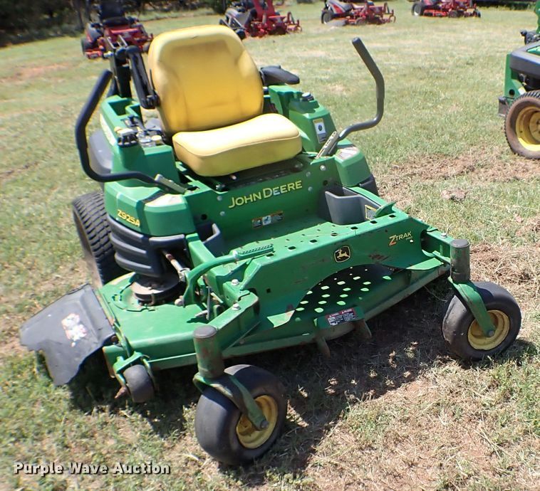 image for item MF9424 (4) ZTR lawn mowers