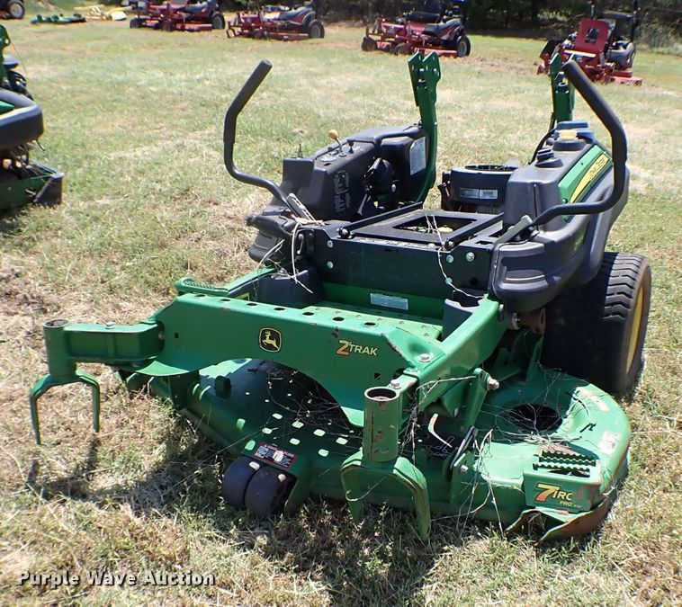 image for item MF9424 (4) ZTR lawn mowers