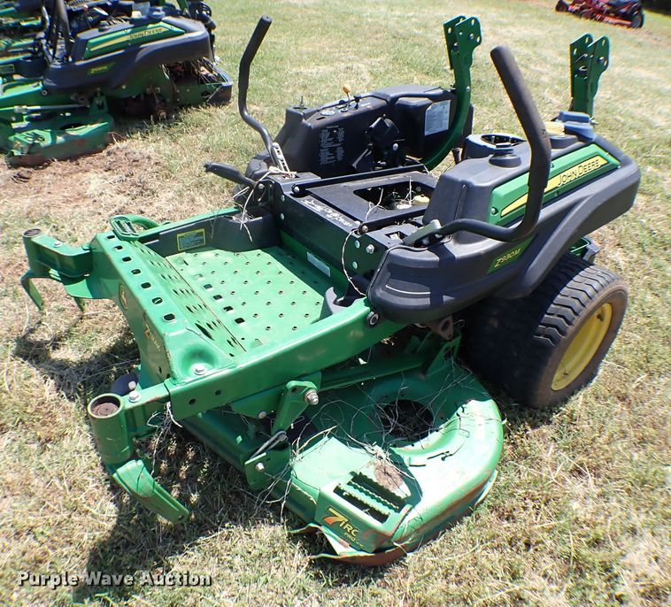 image for item MF9424 (4) ZTR lawn mowers