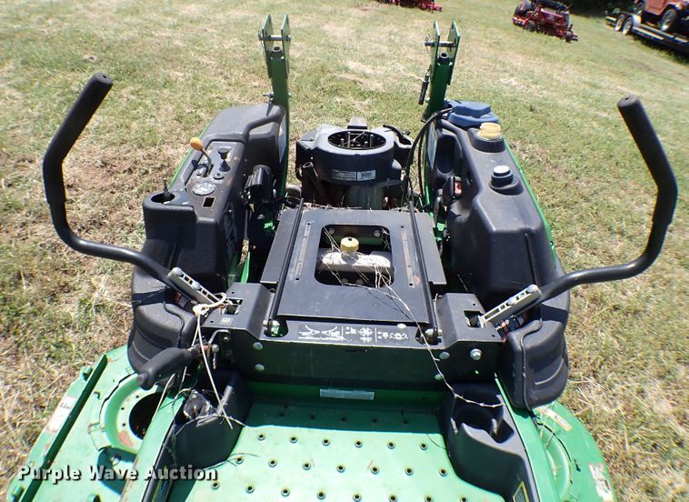 image for item MF9424 (4) ZTR lawn mowers