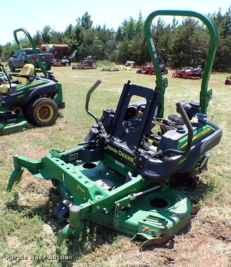 image for item MF9424 (4) ZTR lawn mowers