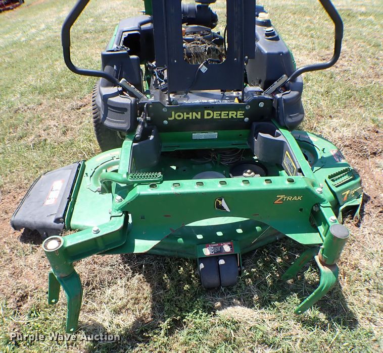 image for item MF9424 (4) ZTR lawn mowers