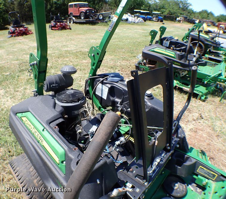 image for item MF9424 (4) ZTR lawn mowers