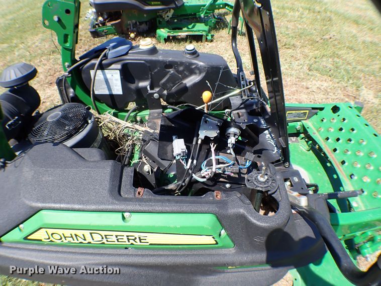 image for item MF9424 (4) ZTR lawn mowers