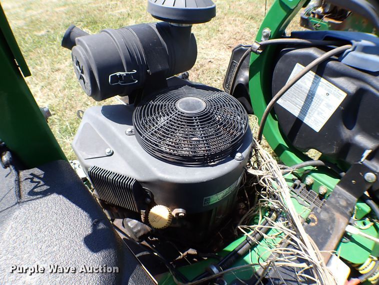 image for item MF9424 (4) ZTR lawn mowers