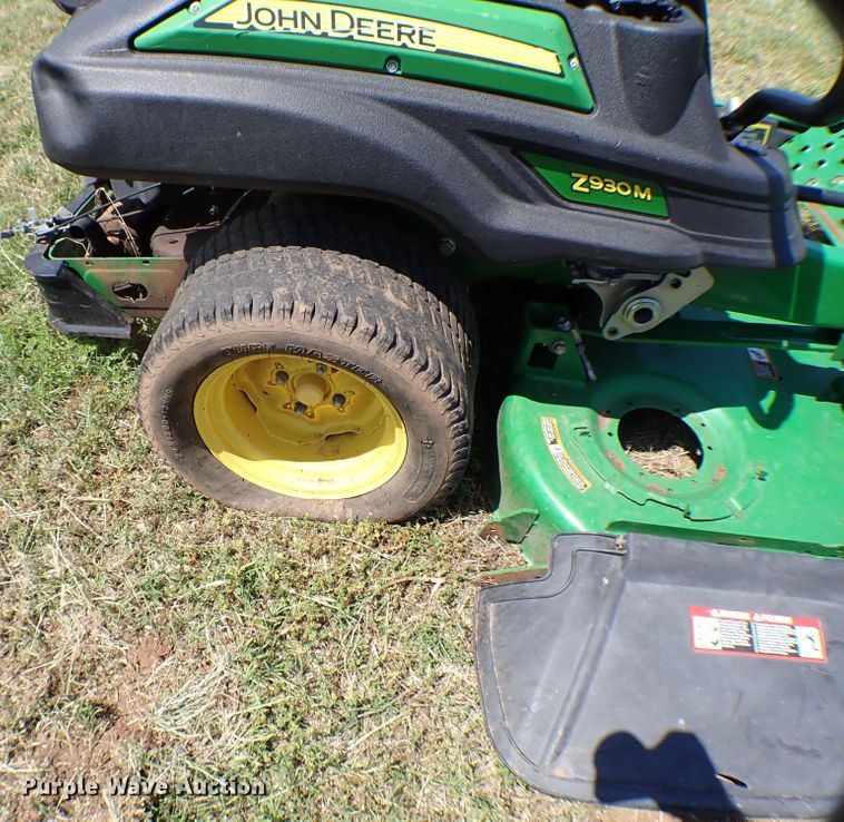 image for item MF9424 (4) ZTR lawn mowers