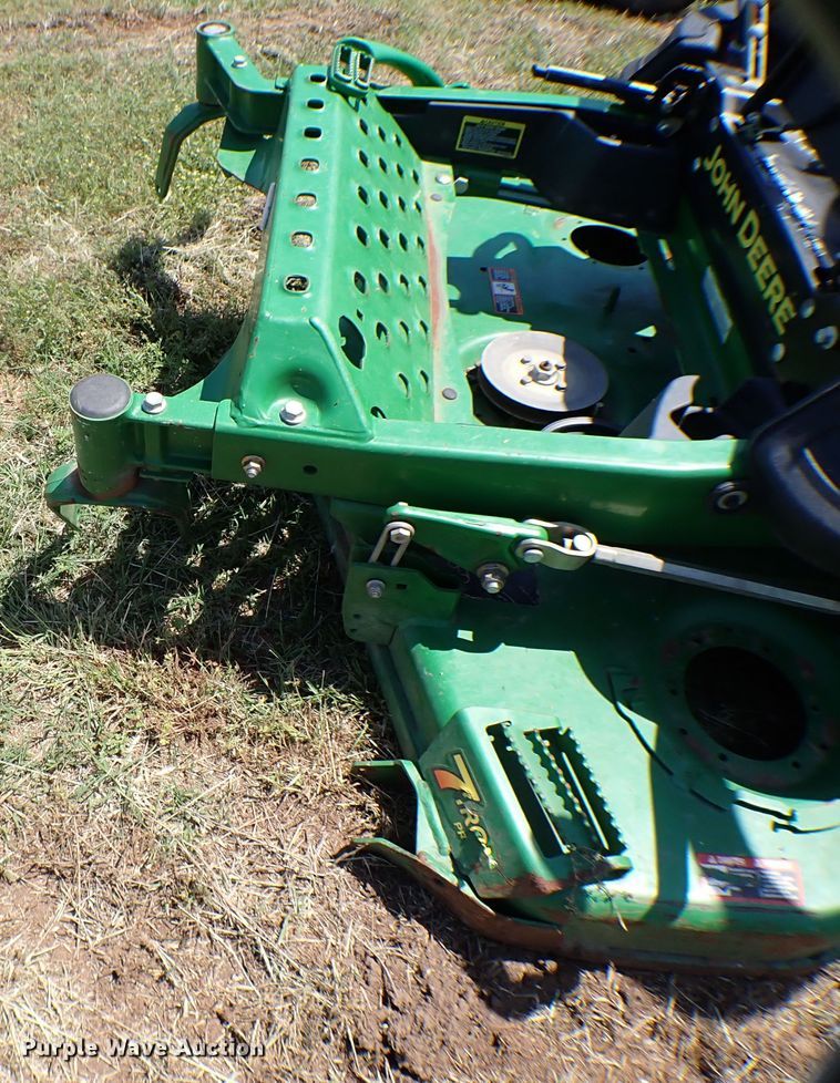 image for item MF9424 (4) ZTR lawn mowers