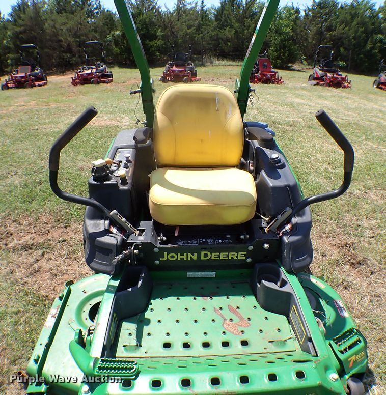 image for item MF9424 (4) ZTR lawn mowers