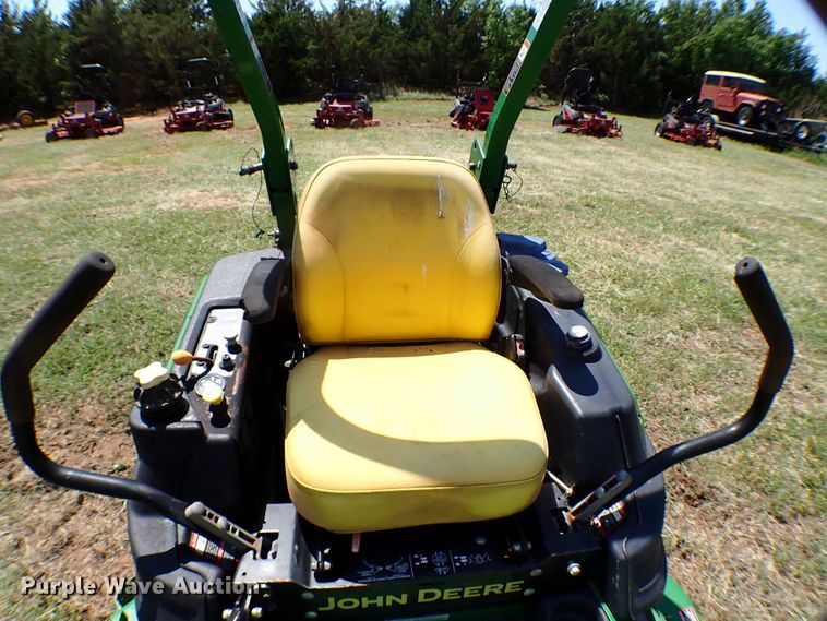 image for item MF9424 (4) ZTR lawn mowers