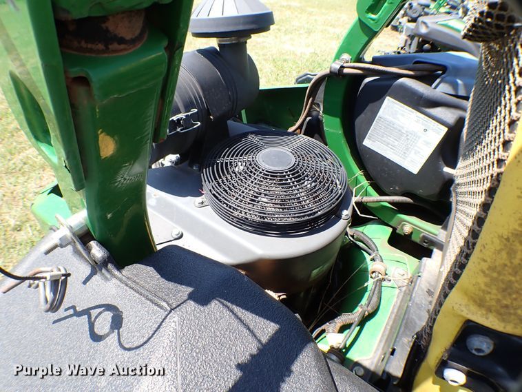 image for item MF9424 (4) ZTR lawn mowers