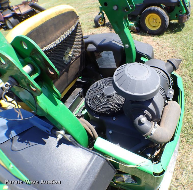 image for item MF9424 (4) ZTR lawn mowers