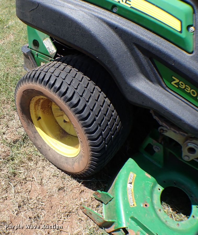 image for item MF9424 (4) ZTR lawn mowers