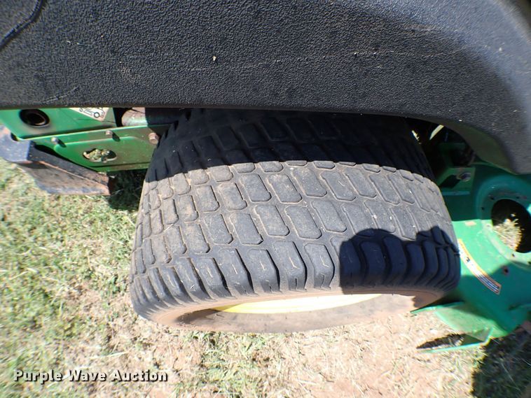 image for item MF9424 (4) ZTR lawn mowers