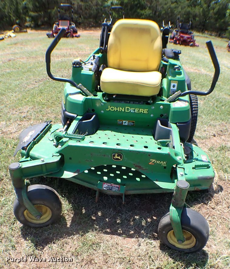 image for item MF9424 (4) ZTR lawn mowers