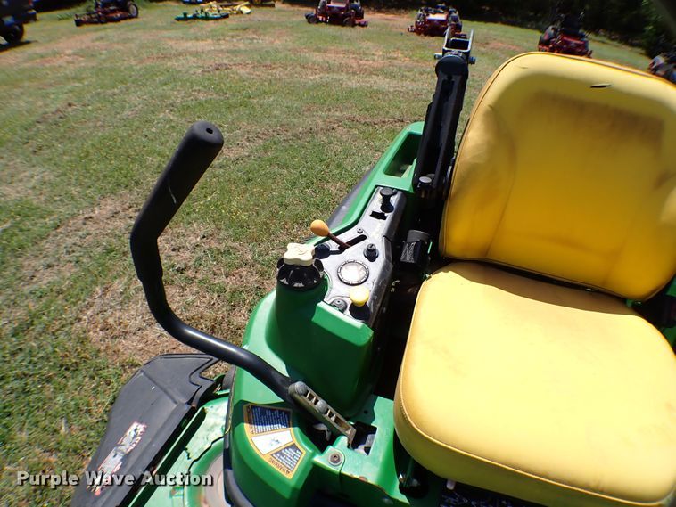 image for item MF9424 (4) ZTR lawn mowers