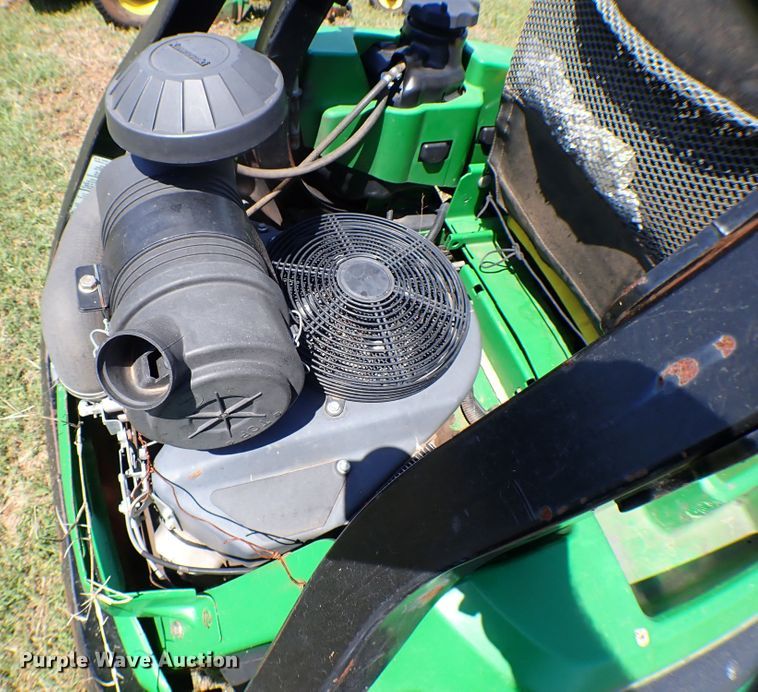 image for item MF9424 (4) ZTR lawn mowers