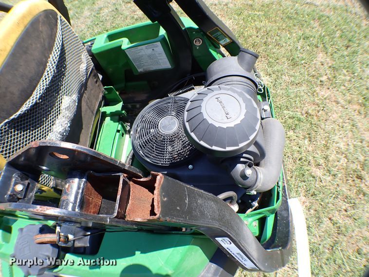 image for item MF9424 (4) ZTR lawn mowers