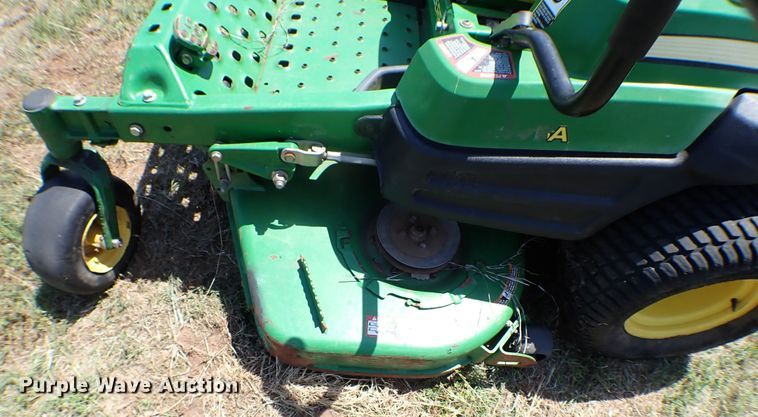 image for item MF9424 (4) ZTR lawn mowers