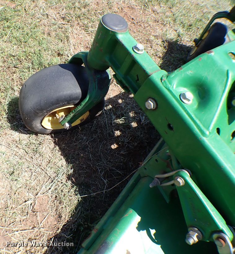 image for item MF9424 (4) ZTR lawn mowers