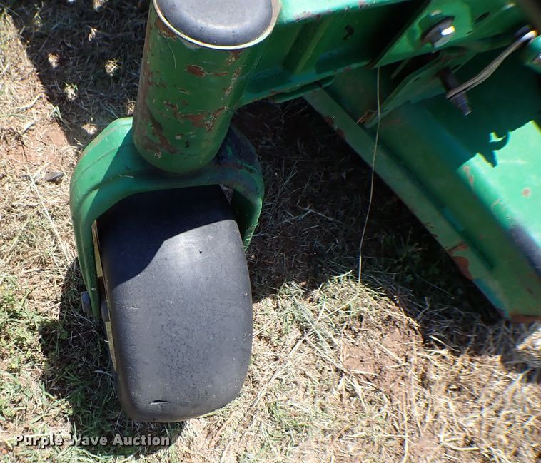 image for item MF9424 (4) ZTR lawn mowers