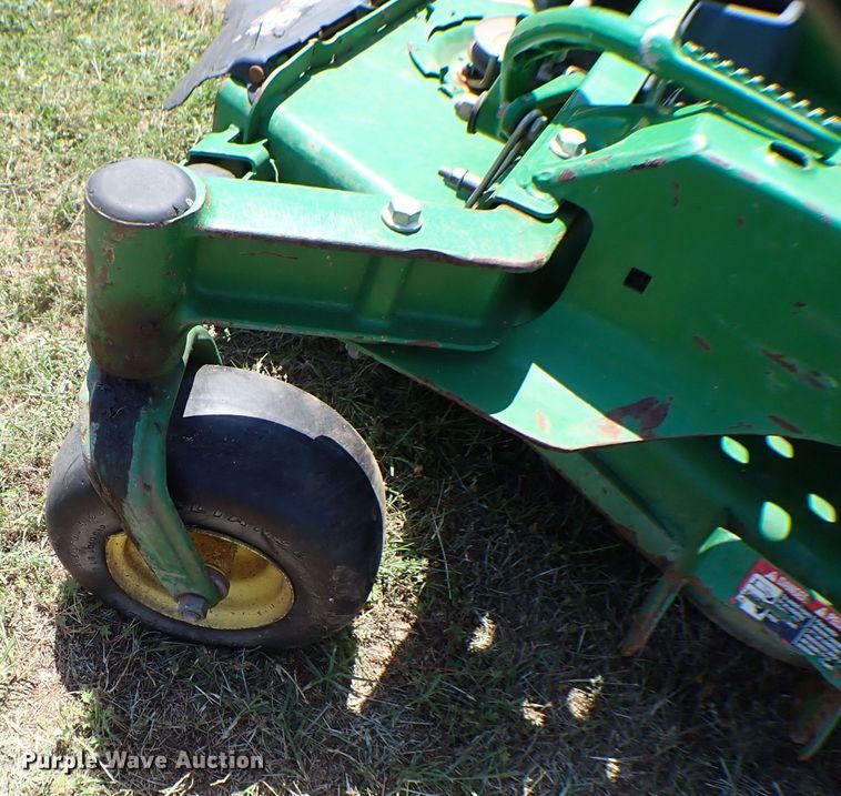 image for item MF9424 (4) ZTR lawn mowers