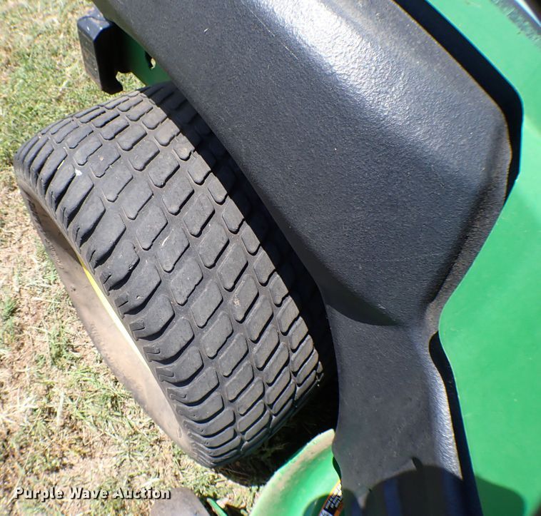 image for item MF9424 (4) ZTR lawn mowers