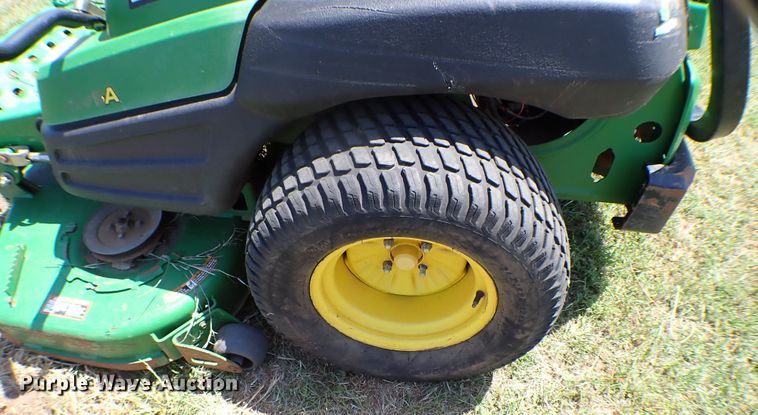 image for item MF9424 (4) ZTR lawn mowers