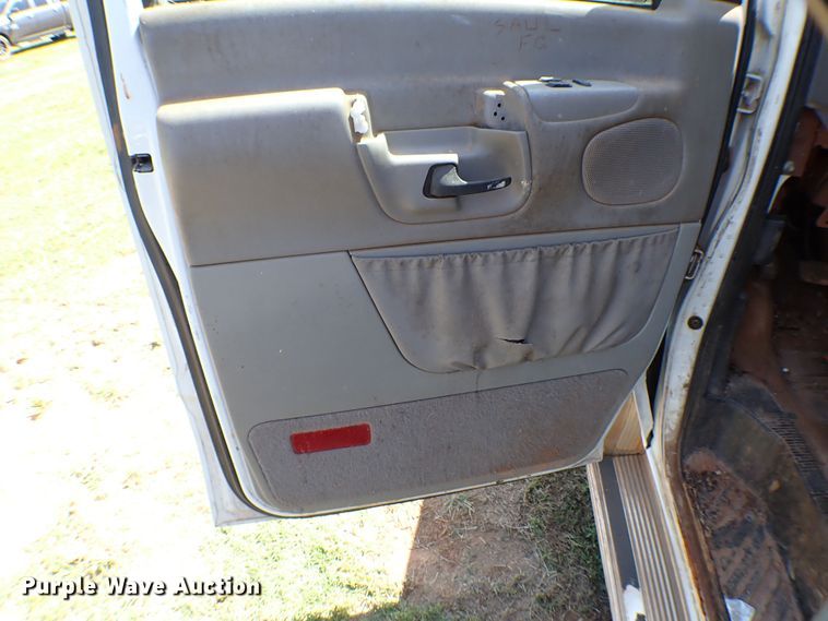 image for item MF9431 1997 Ford Club Wagon XLT  van