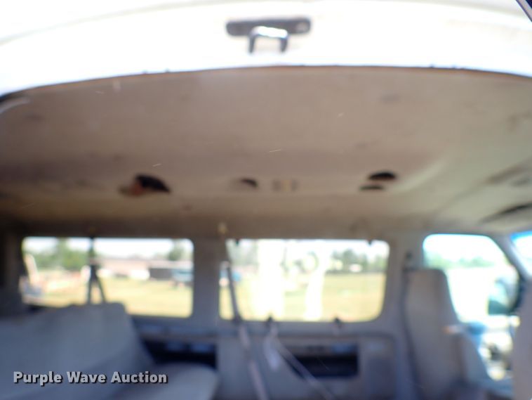 image for item MF9431 1997 Ford Club Wagon XLT  van