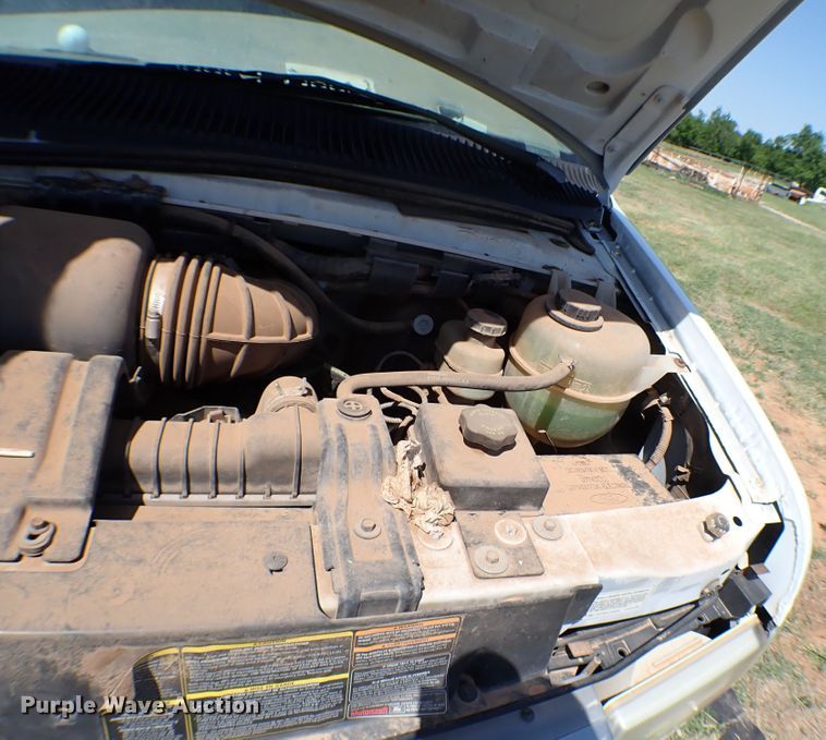 image for item MF9431 1997 Ford Club Wagon XLT  van