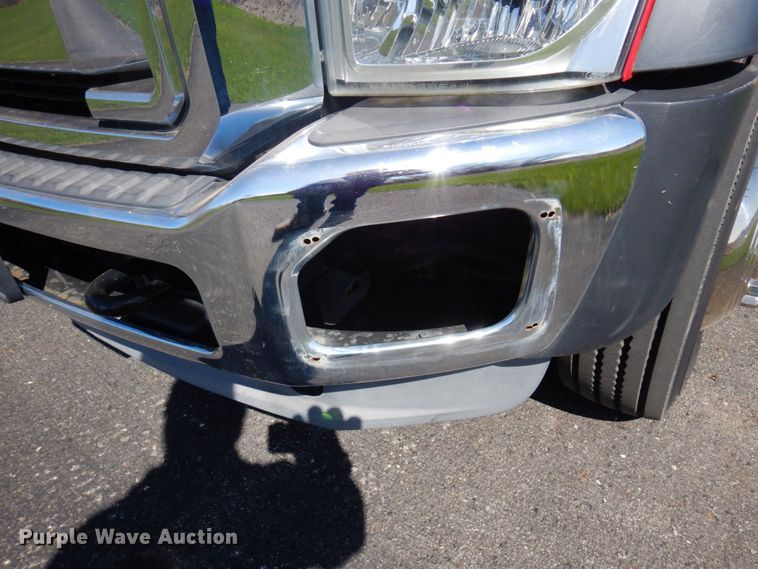 image for item MF9595 2011 Ford F450 Super Duty  flatbed truck