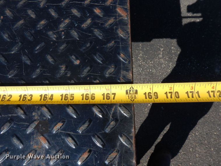 image for item MF9595 2011 Ford F450 Super Duty  flatbed truck