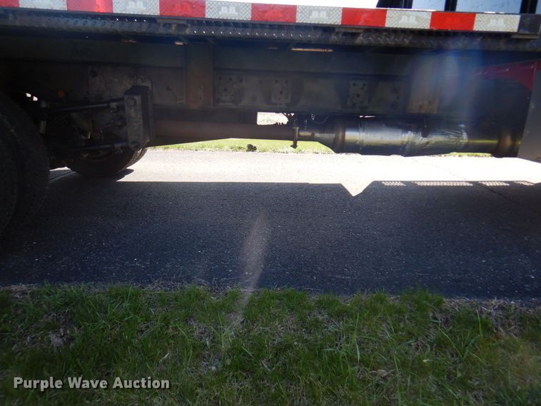 image for item MF9595 2011 Ford F450 Super Duty  flatbed truck