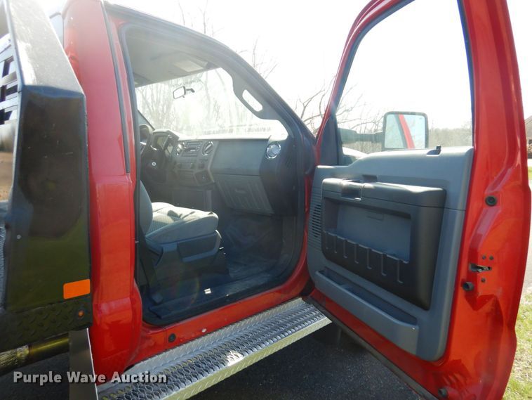 image for item MF9595 2011 Ford F450 Super Duty  flatbed truck