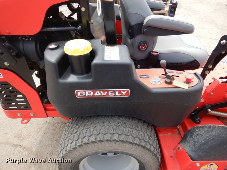 image for item MF9598 Gravely Pro Turn 460  ZTR lawn mower